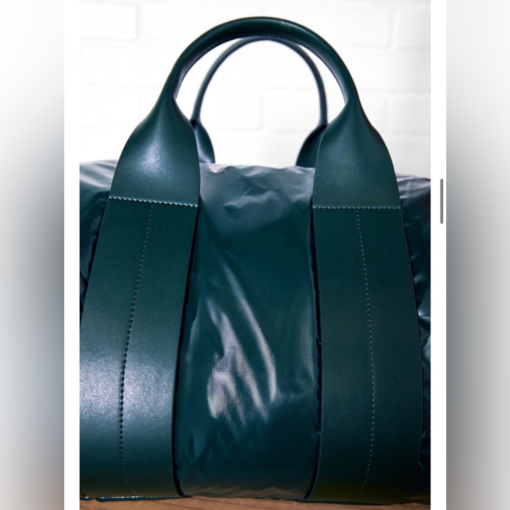 Caraa Sport Duffel Bag